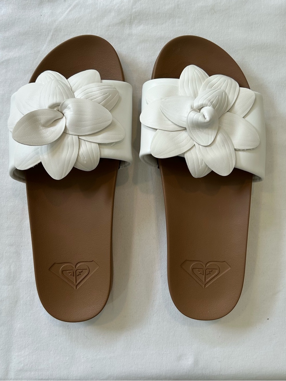 Roxy Women's White Floral Slide Sandals with Brown Footbed